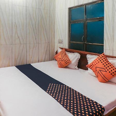 Spot On 67728 Ashish Guest House Jaunpur Extérieur photo